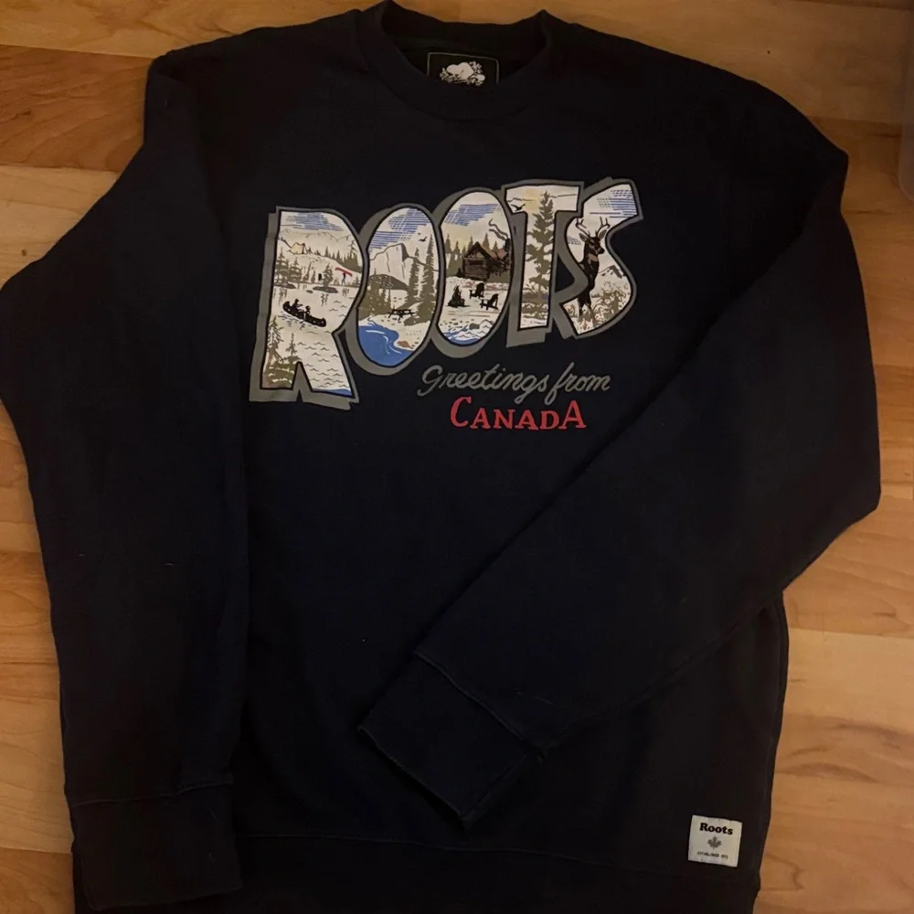 Roots Men's Navy Crewneck Sweater - Picture 1 of 3